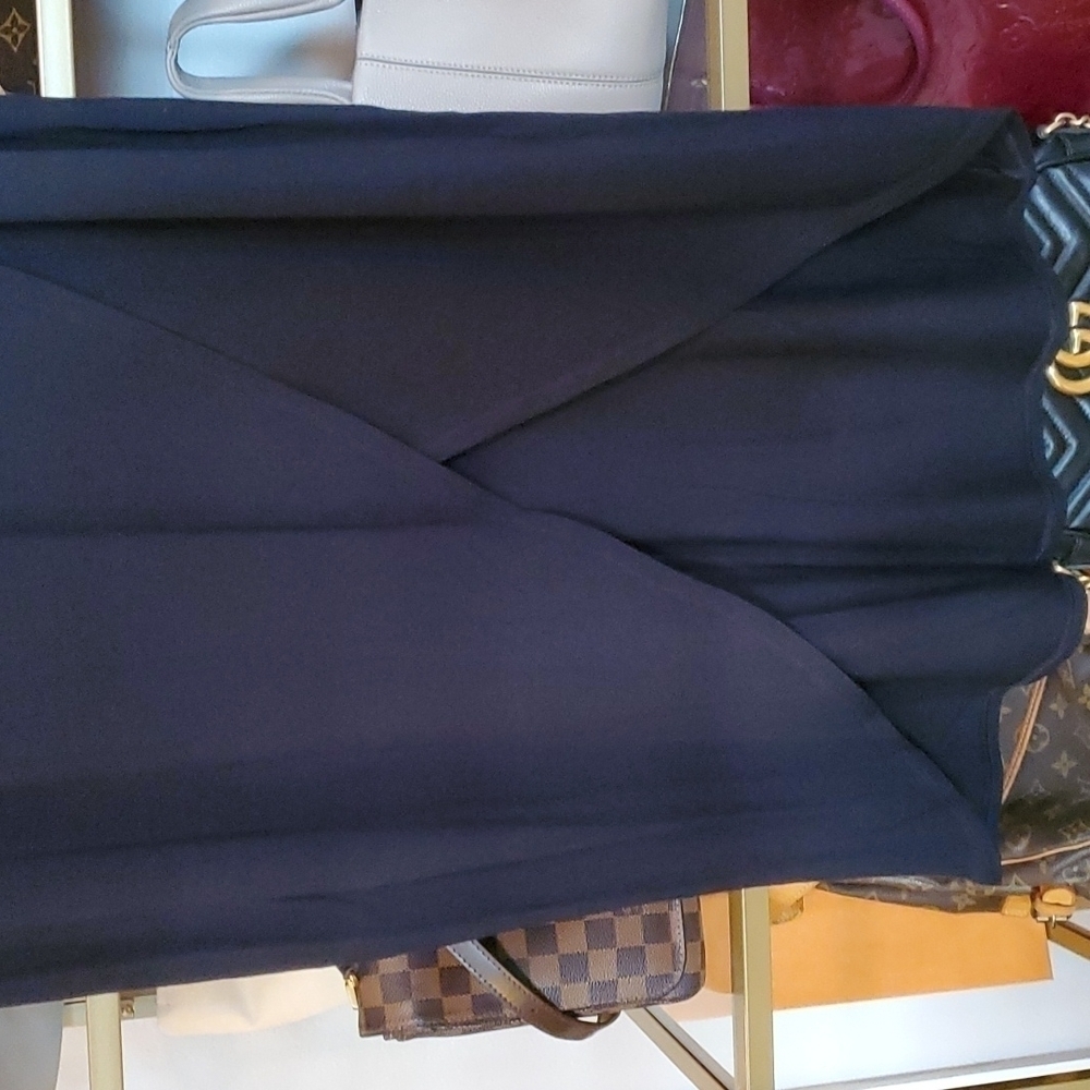 Cabi black midi skirt - Picture 2 of 4